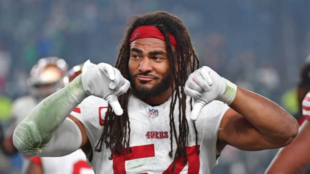  Dec 3, 2023; Philadelphia, Pennsylvania, USA; San Francisco 49ers linebacker Fred Warner (54) against the Philadelphia Eagles at Lincoln Financial Field. Mandatory Credit: Eric Hartline-USA TODAY Sports